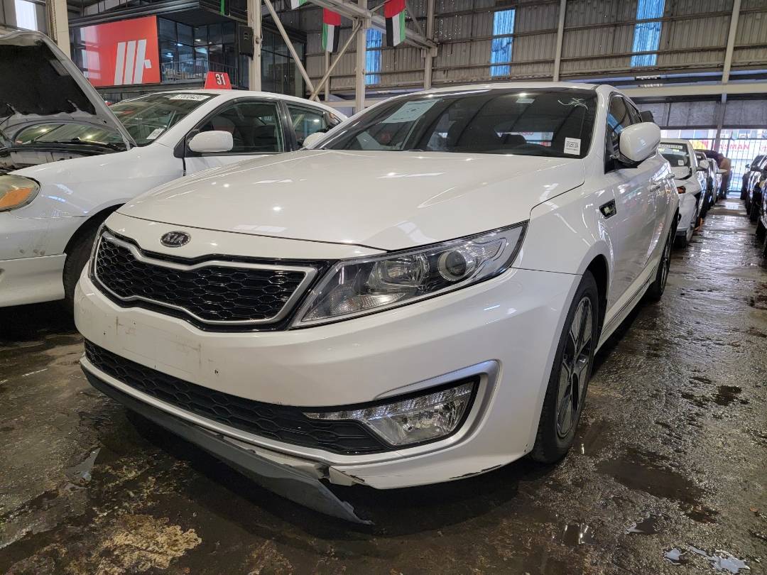 2012 KIA K5 — 204324 KM — Lot 011853 — Main - Marhaba Auctions Used Cars - Image 5