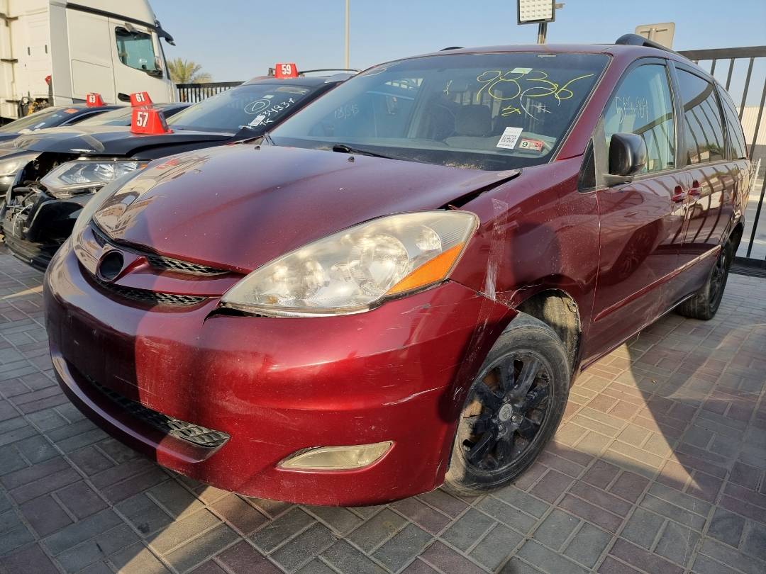 2008 TOYOTA SIENNA — 210468 Miles — Lot 125487 — Ind. 12 - Marhaba Auctions Used Cars - Image 3