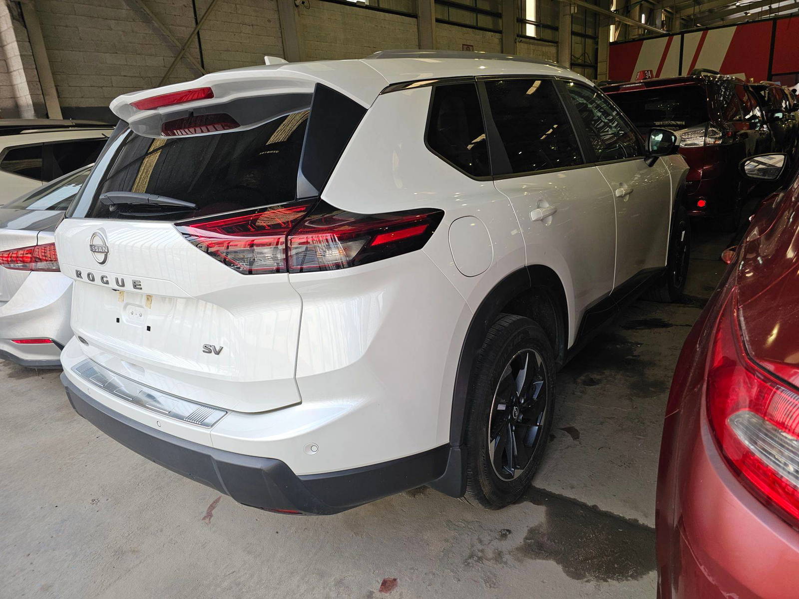 NISSAN ROGUE 2024 - Marhaba Auction Used Cars - Image 5