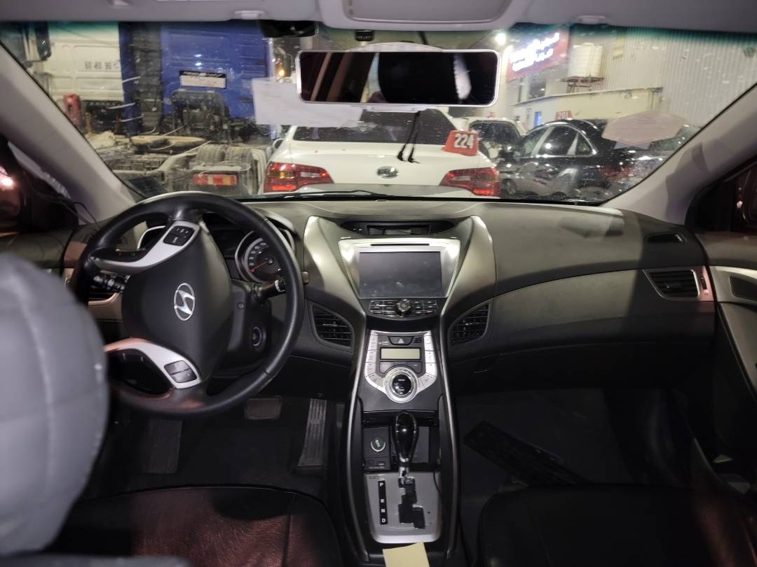 2012 HYUNDAI AVANTE — 202441 KM — Lot 211157 — Main - Marhaba Auctions Used Cars - Image 7