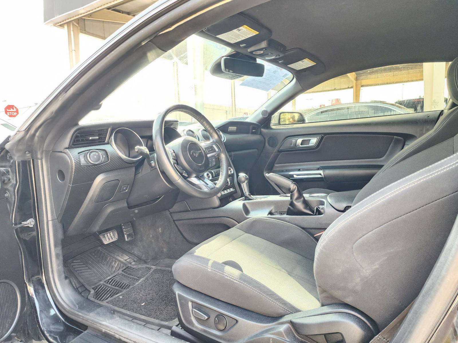 2022 FORD MUSTANG — 31647 KM — Lot N5108391 — Souq - Marhaba Auctions Used Cars - Image 8
