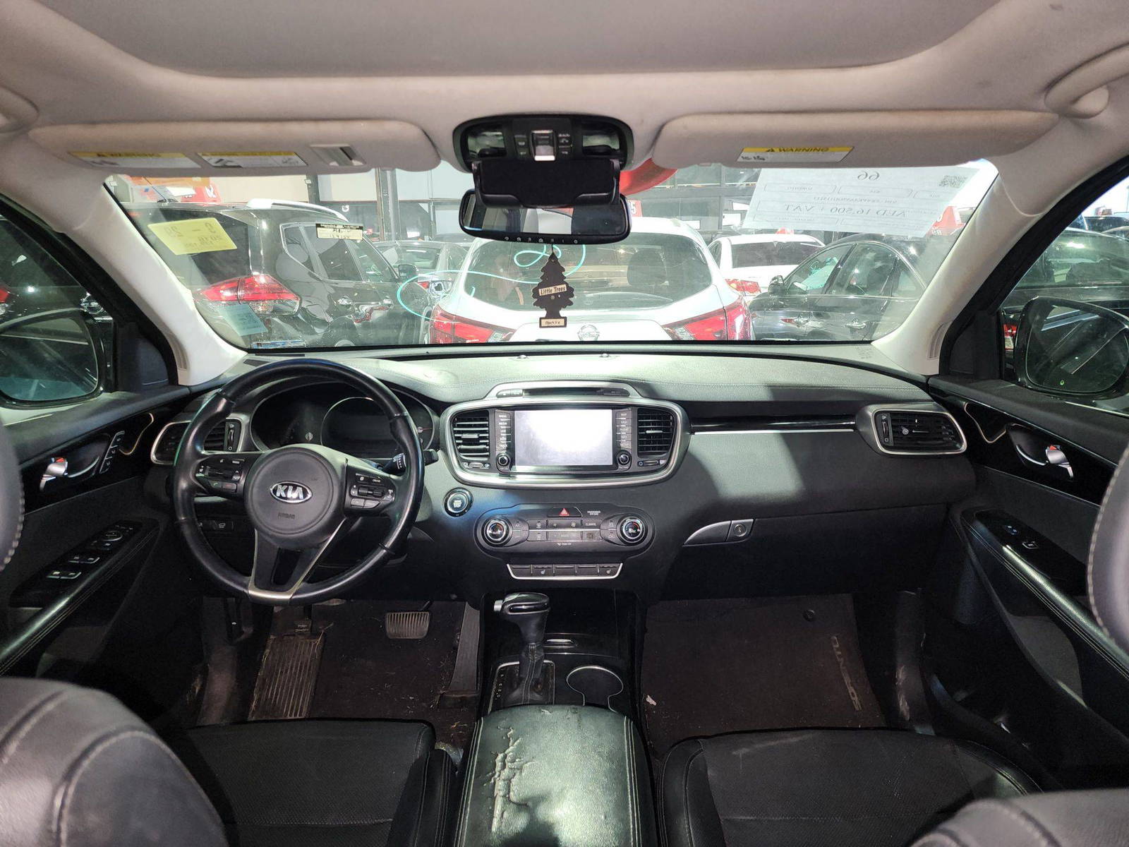 2016 KIA SORENTO — 139155 Miles — Lot 47693 — Souq - Marhaba Auctions Used Cars - Image 8
