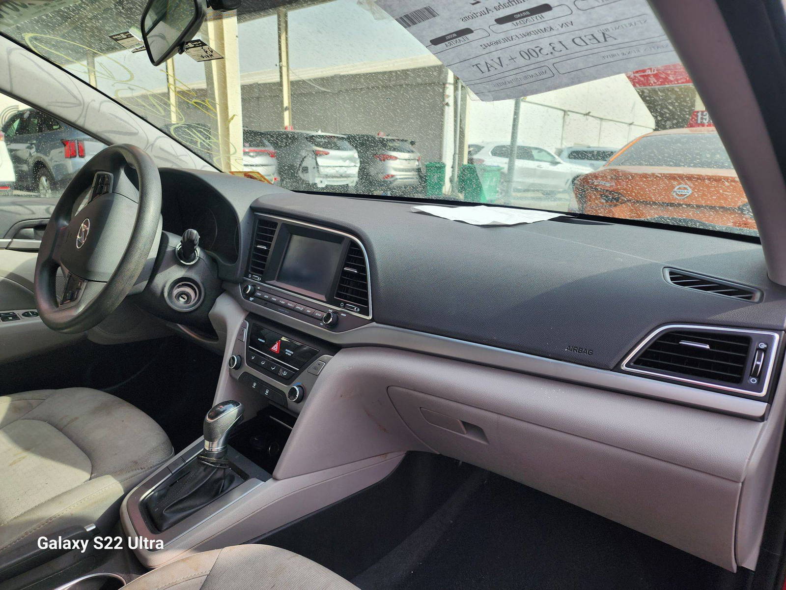 2017 HYUNDAI ELANTRA — 120714 Miles — Lot 72038163 — Souq - Marhaba Auctions Used Cars - Image 5