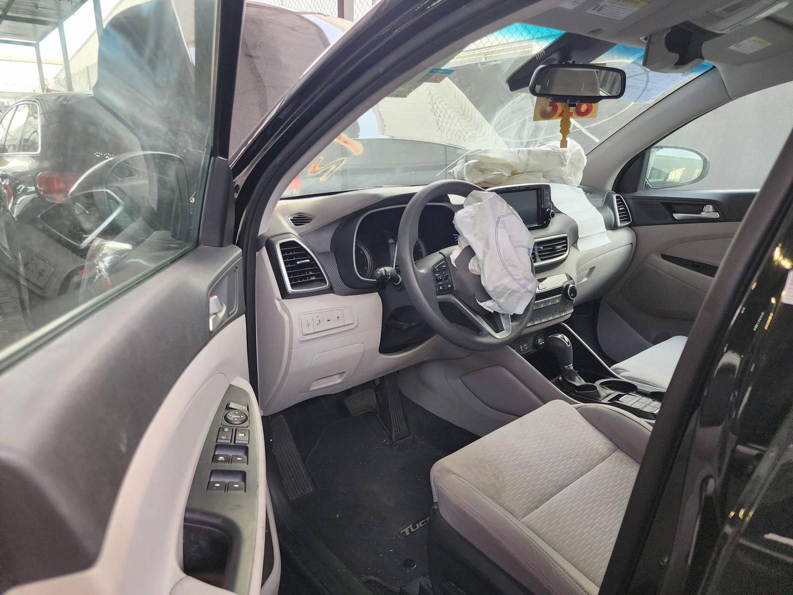 2021 HYUNDAI TUCSON — 37301 Miles — Lot 321964 — Al Quoz - Marhaba Auctions Used Cars - Image 5