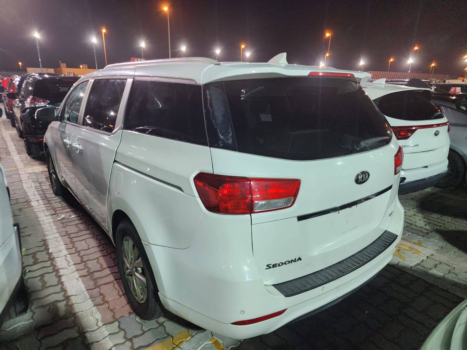 KIA SEDONA 2016 - Marhaba Auction Used Cars - Image 7