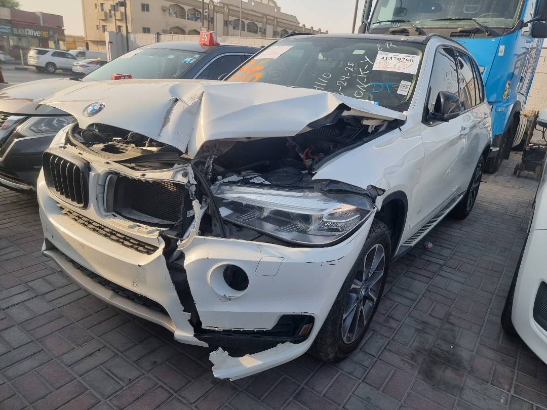 2015 BMW X5 SDRIVE35I — 157872 Miles — Lot 64110 — Souq - Marhaba Auctions Used Cars - Image 4