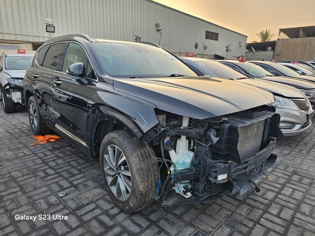 2019 HYUNDAI SANTA FE — 141057 Miles — Lot H034533 — Main - Marhaba Auctions Used Cars - Image 4