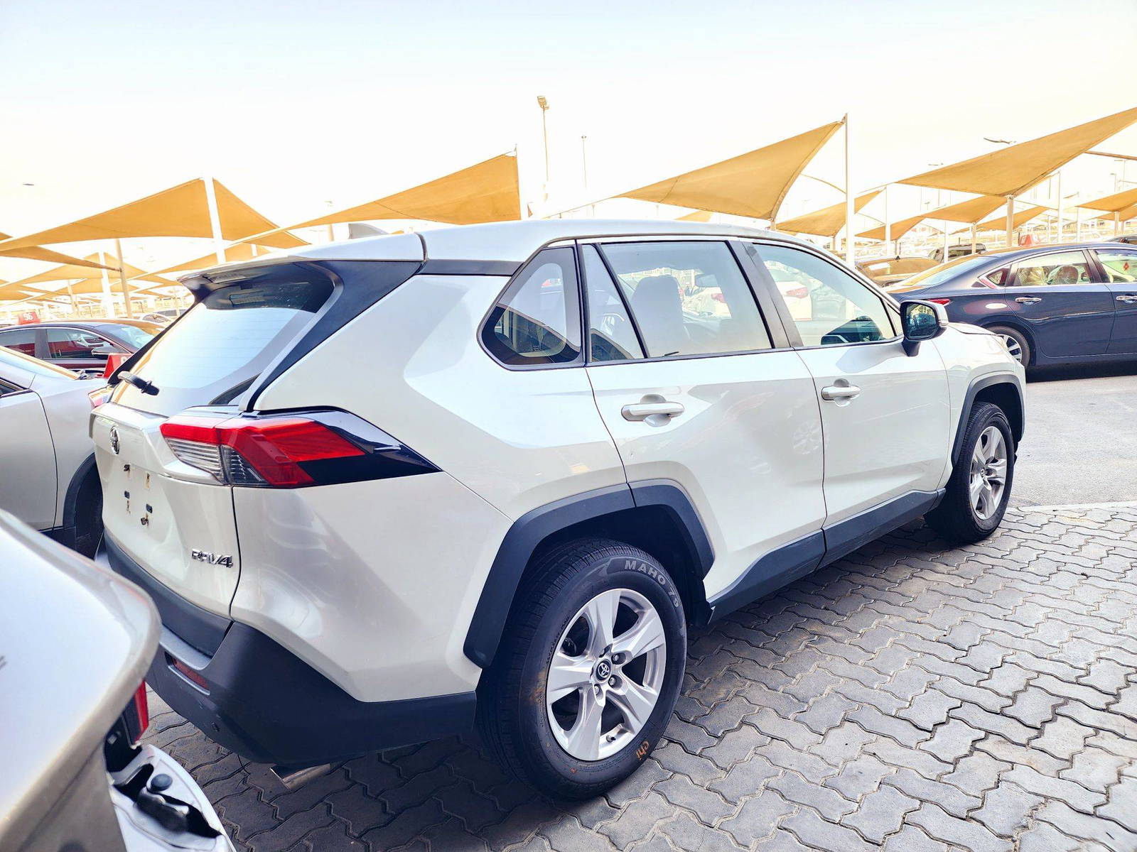 2021 TOYOTA RAV4 — 71249 KM — Lot 4M3201510 — Souq - Marhaba Auctions Used Cars - Image 3