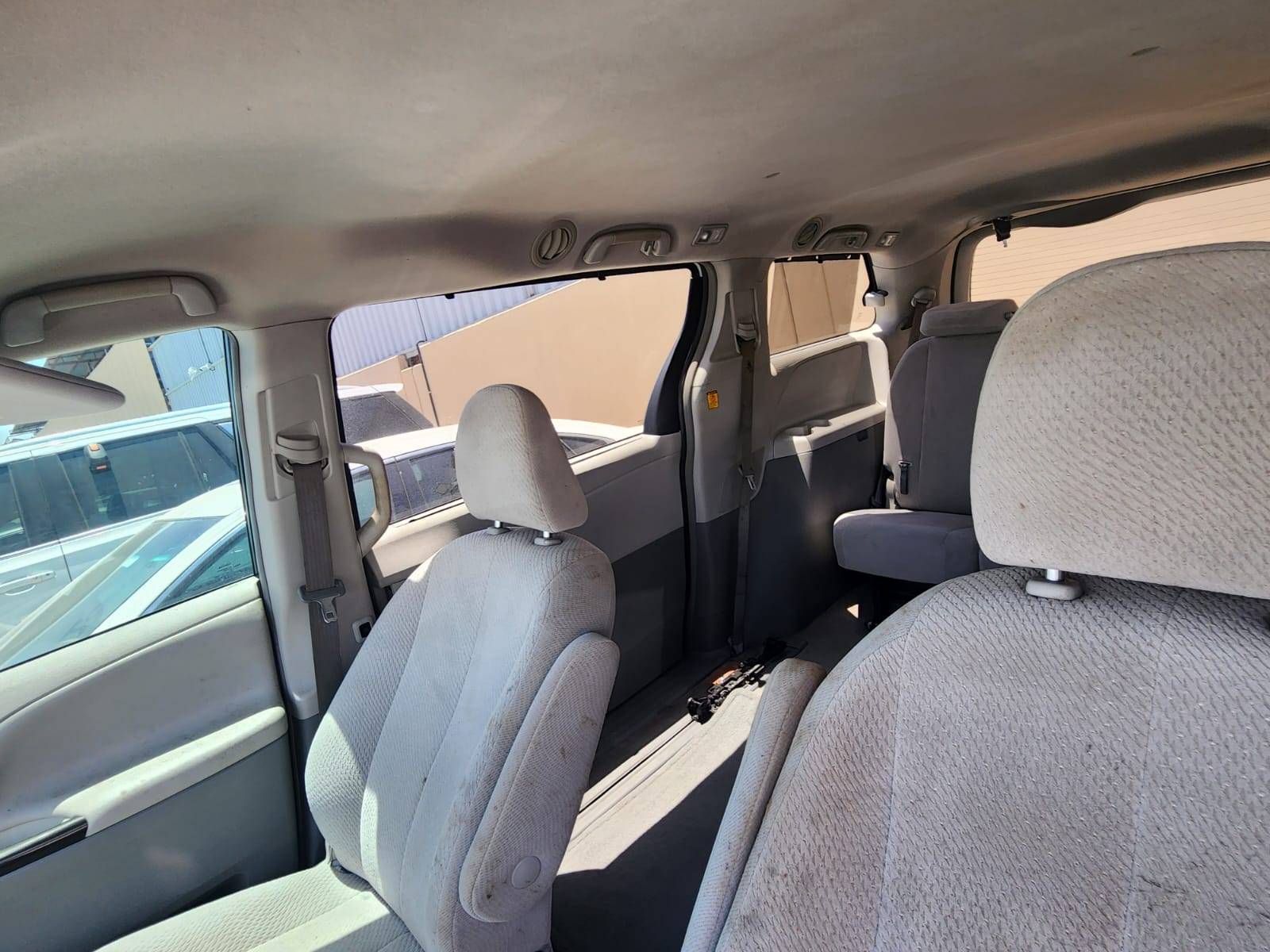 TOYOTA SIENNA 2013 - Marhaba Auction Used Cars - Image 5