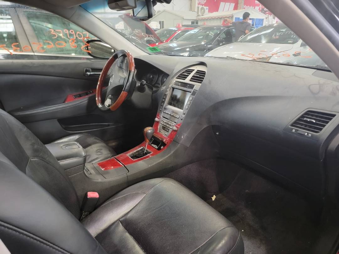 2008 LEXUS ES 350 — 169464 Miles — Lot 38065037 - Marhaba Auctions Used Cars - Image 8
