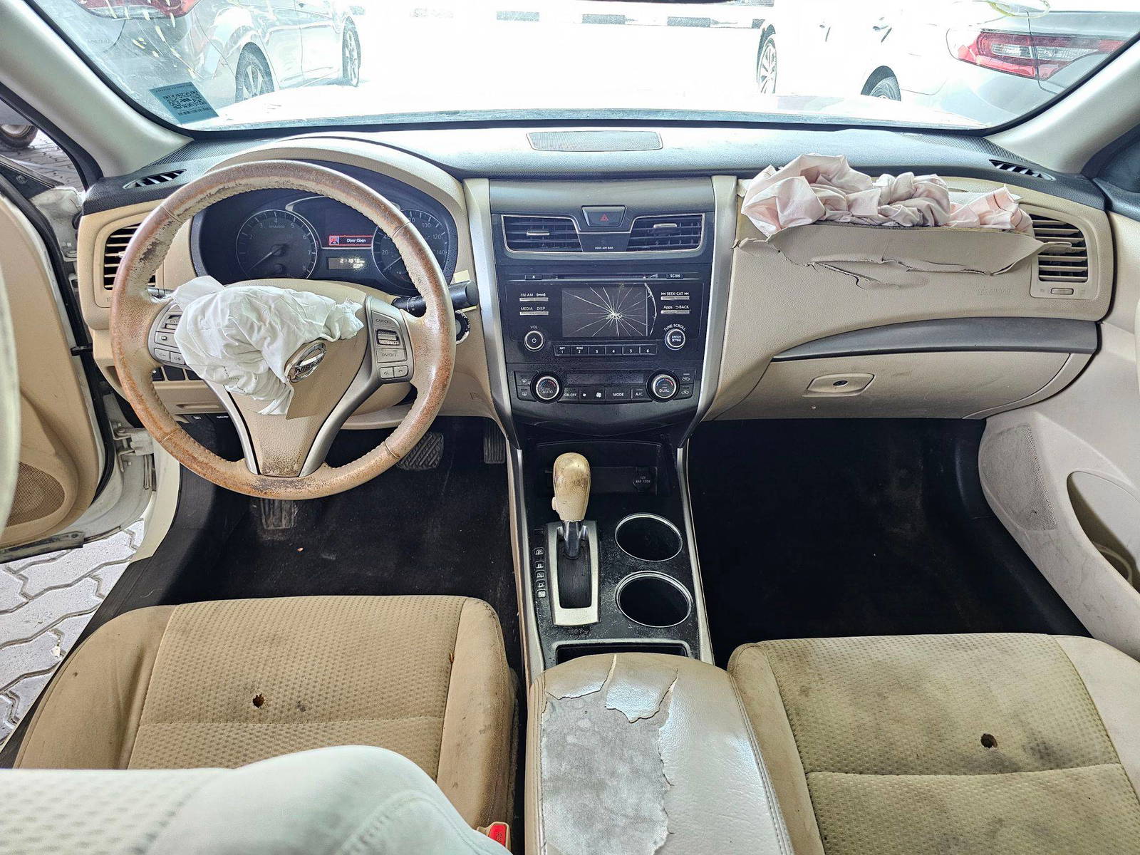 2015 NISSAN ALTIMA — 211878 Miles — Lot 45273115 — Souq - Marhaba Auctions Used Cars - Image 7