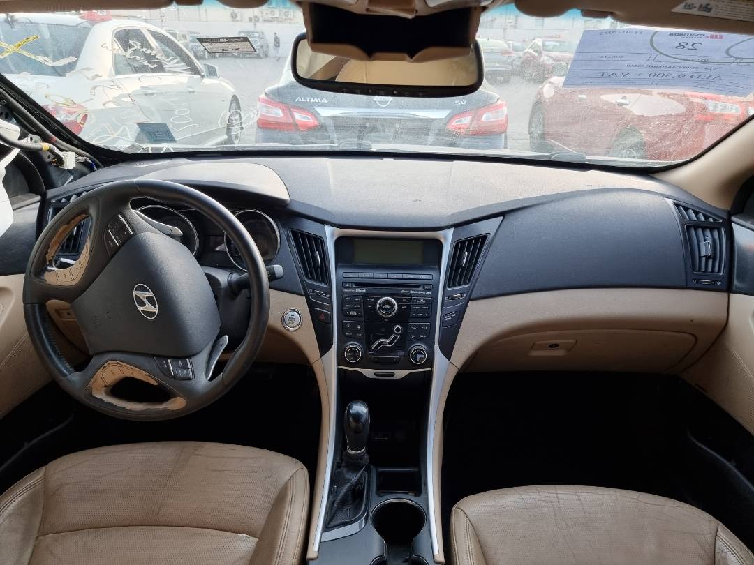 2011 HYUNDAI SONATA — 200998 Miles — Lot 215487 — Main - Marhaba Auctions Used Cars - Image 7