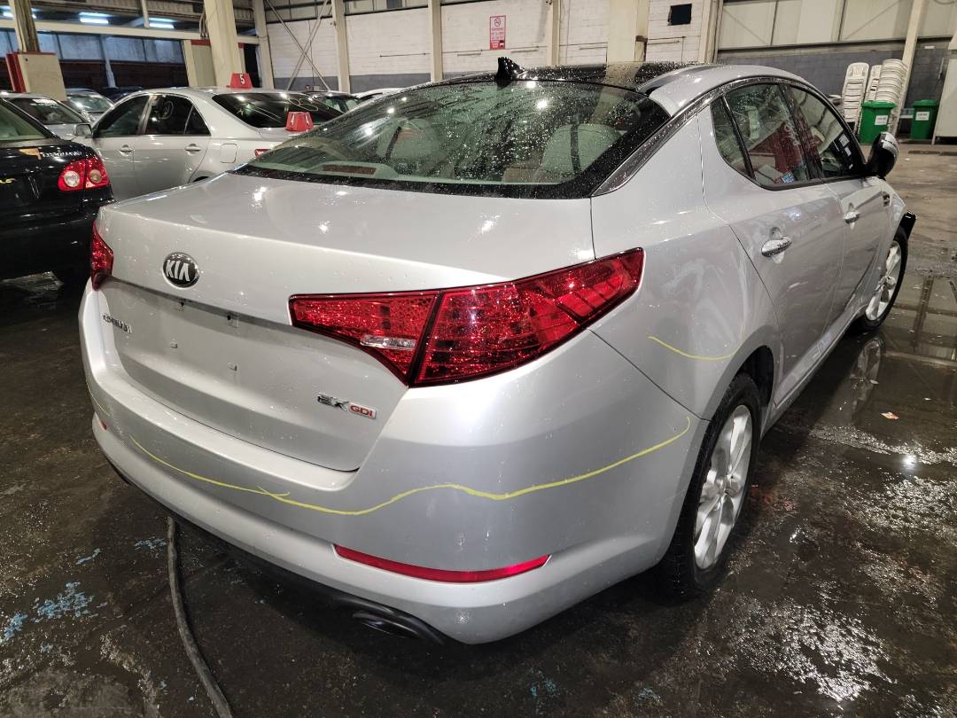2013 KIA OPTIMA — 91301 Miles — Lot 37271594 - Marhaba Auctions Used Cars - Image 4
