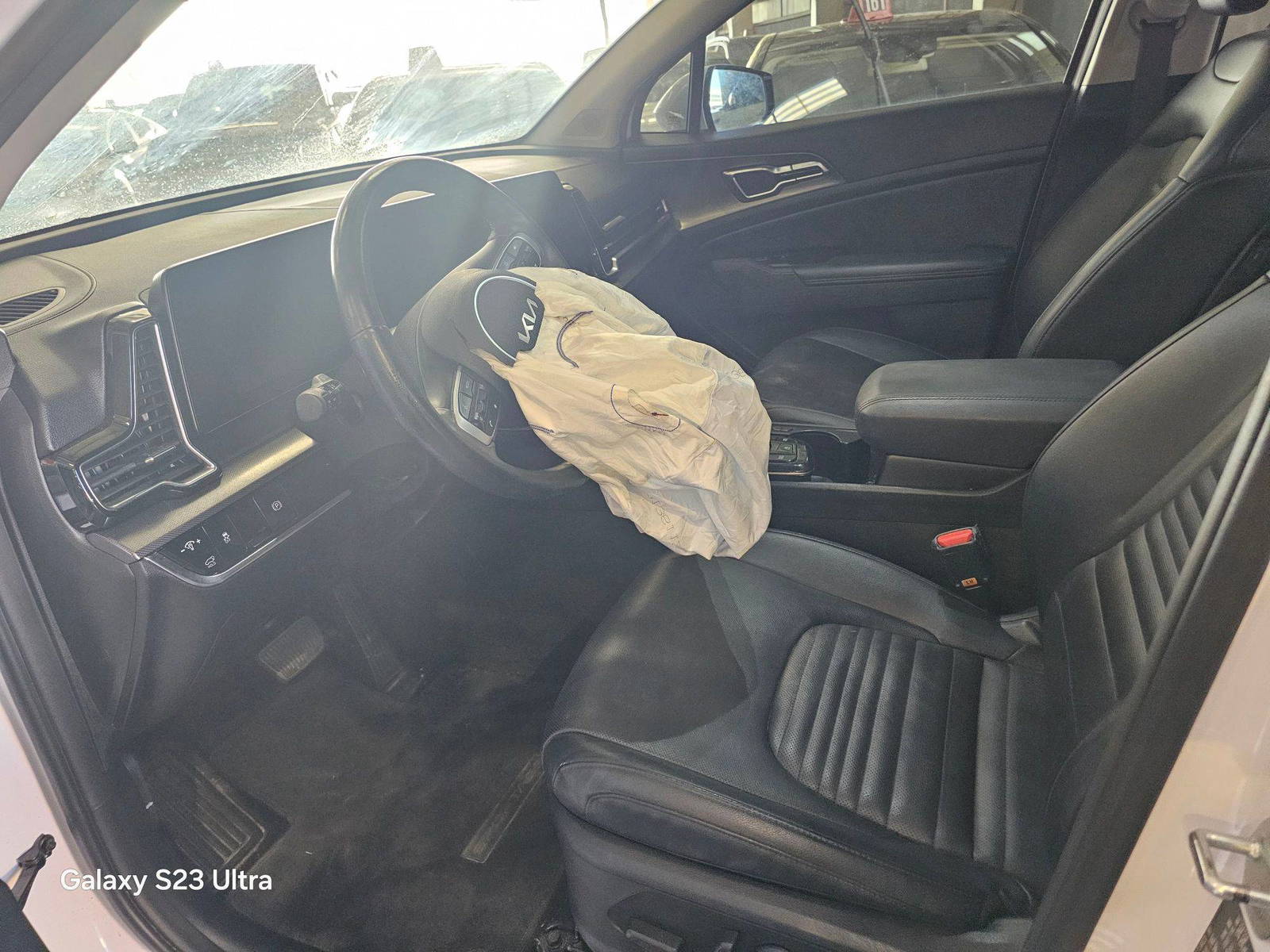 2023 KIA SPORTAGE — 106350 Miles — Lot PG013361 — Main - Marhaba Auctions Used Cars - Image 8
