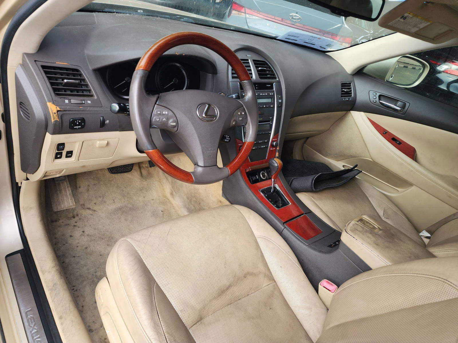 2007 LEXUS ES 350 — 152909 Miles — Lot 37817792 - Marhaba Auctions Used Cars - Image 4