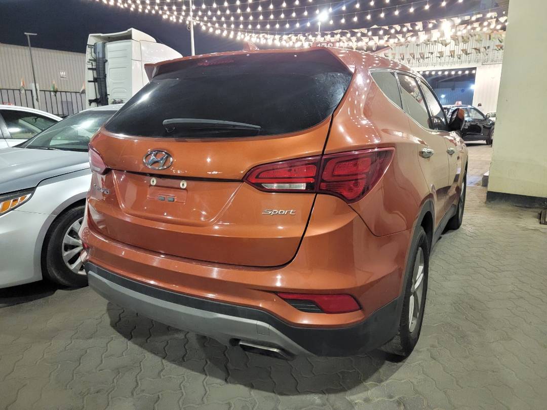 2017 HYUNDAI SANTA FE — 191124 Miles — Lot G409959 — Main - Marhaba Auctions Used Cars - Image 3
