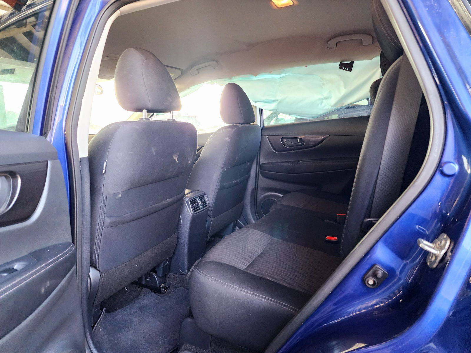 2019 NISSAN ROGUE — 100319 KM — Lot KC773769 — Souq - Marhaba Auctions Used Cars - Image 6
