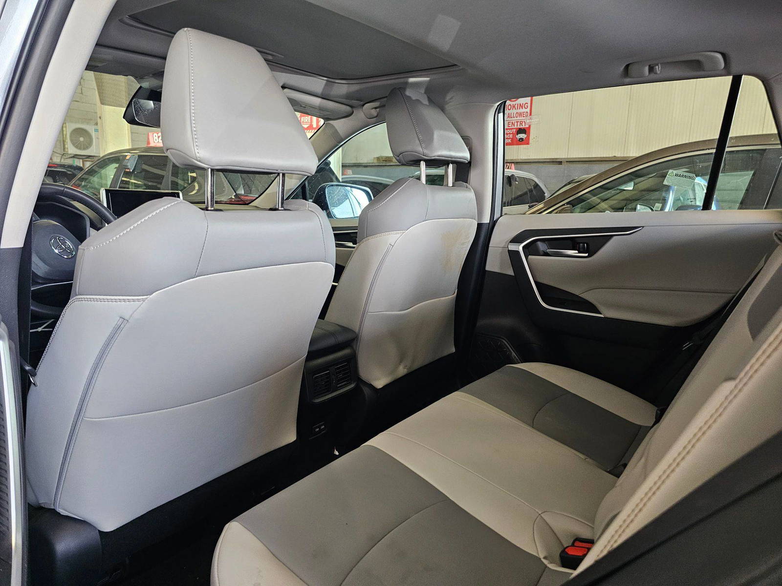 TOYOTA RAV4 2025 - Marhaba Auction Used Cars - Image 6