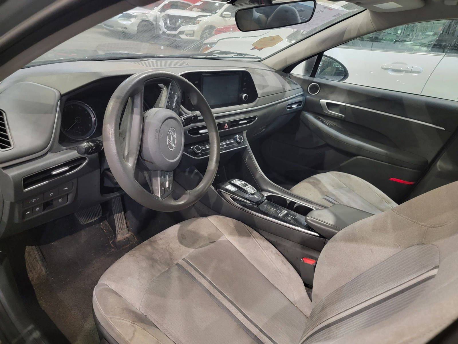 HYUNDAI SONATA 2021 - Marhaba Auction Used Cars - Image 8