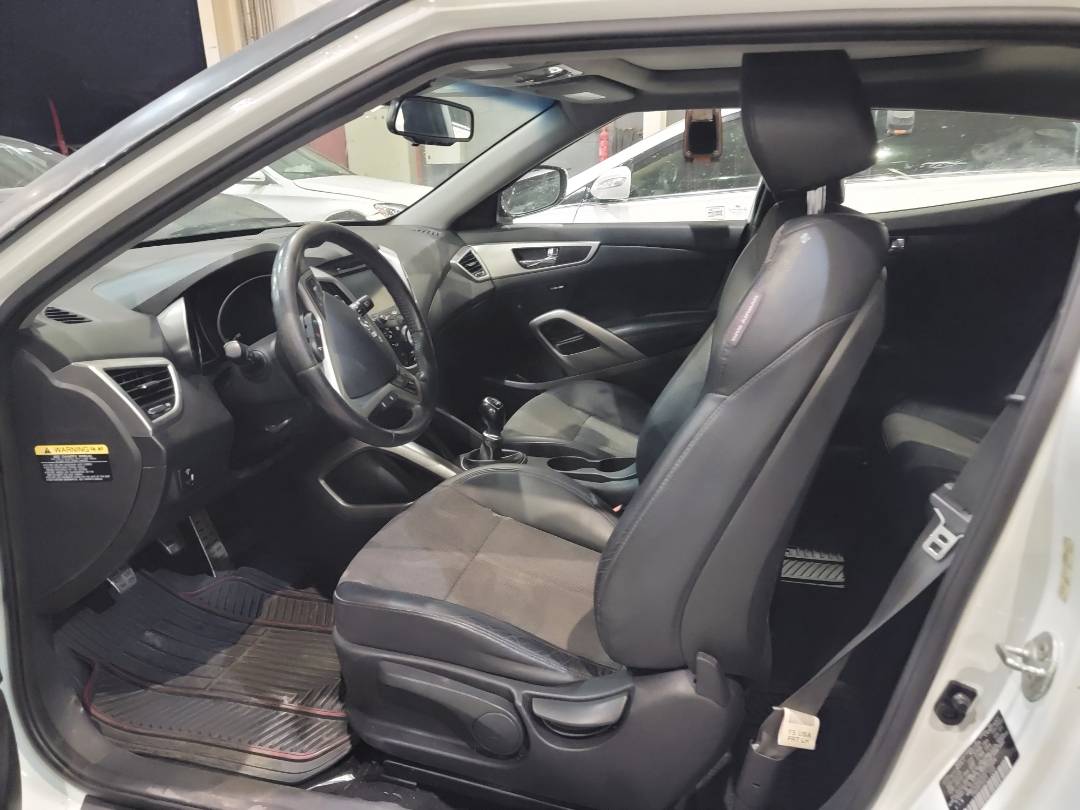 2013 HYUNDAI VELOSTER — 110390 Miles — Lot 177304 — Main - Marhaba Auctions Used Cars - Image 8