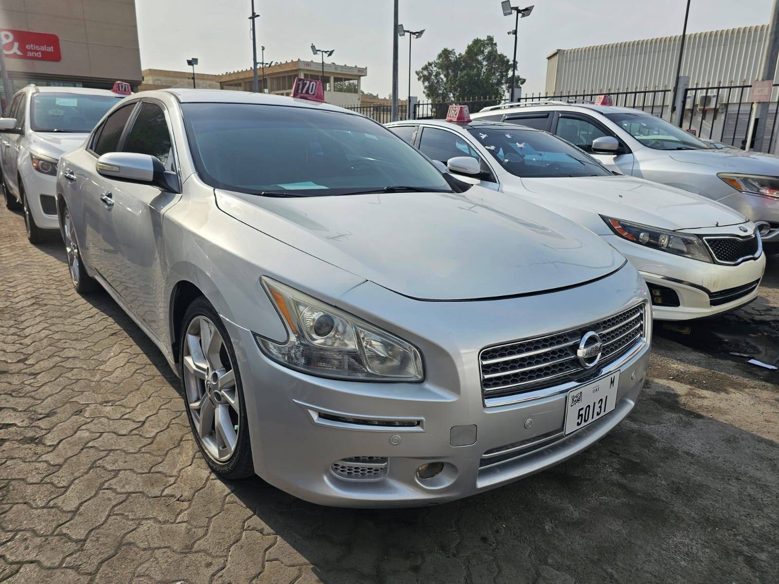 2015 NISSAN MAXIMA — sold — 291661 KM — Lot FC376027 — Main - Marhaba Auctions Used Cars - Image 2