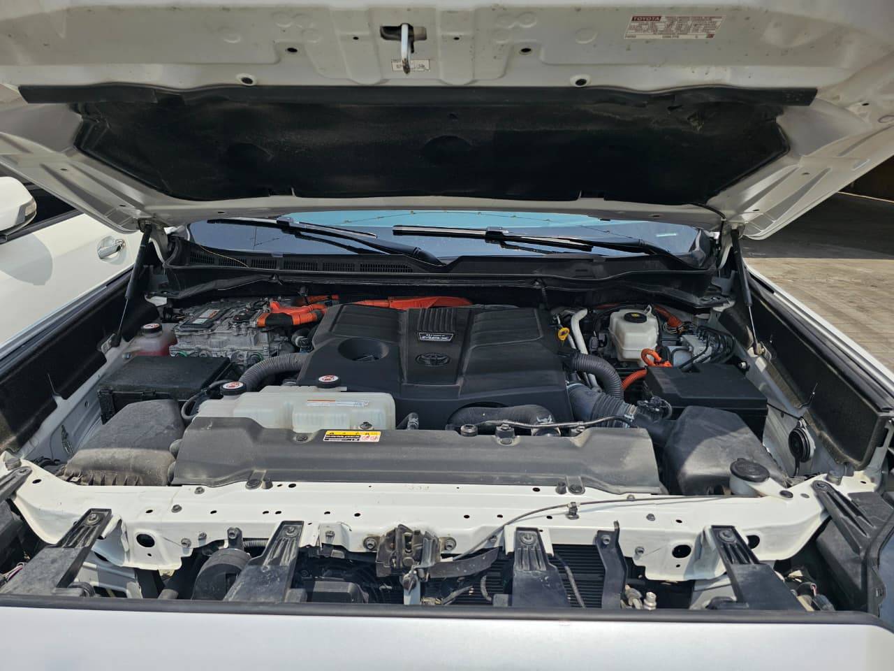 2023 TOYOTA SEQUOIA — 58376 KM — Lot A0PX011004 — Main - Marhaba Auctions Used Cars - Image 10