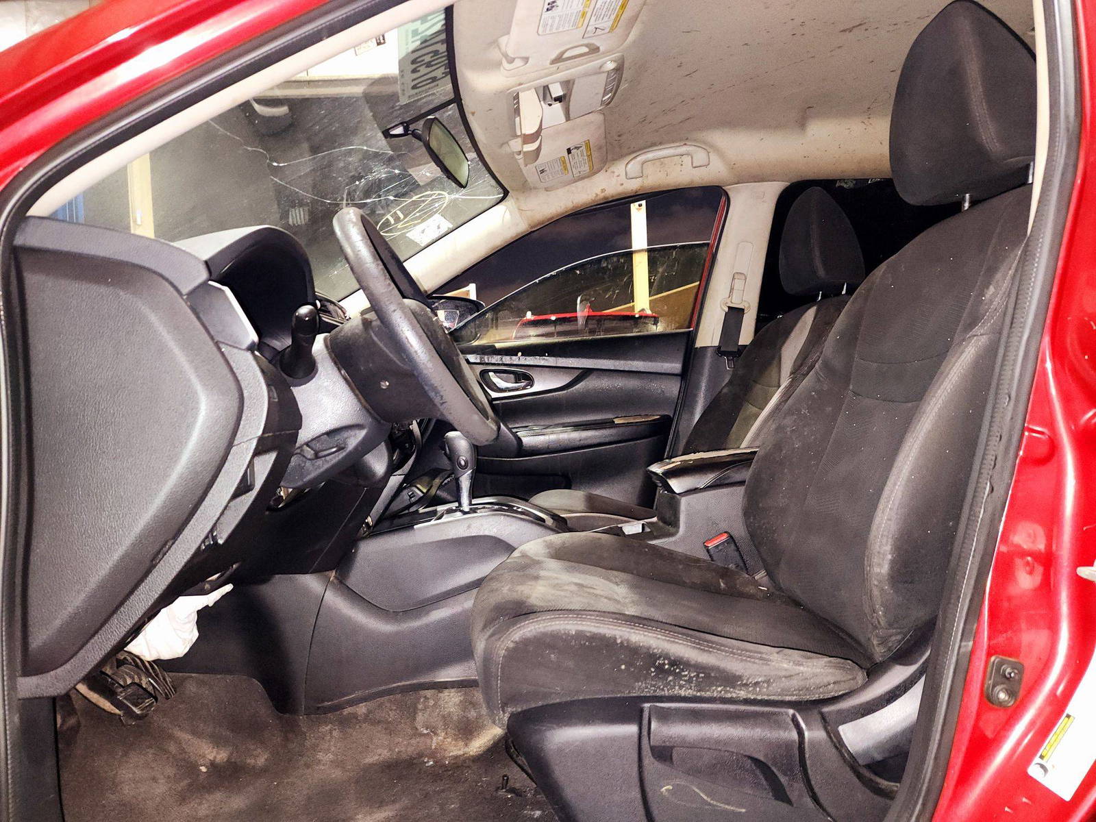 2014 NISSAN ROGUE — 176771 Miles — Lot 67951424 — Souq - Marhaba Auctions Used Cars - Image 8