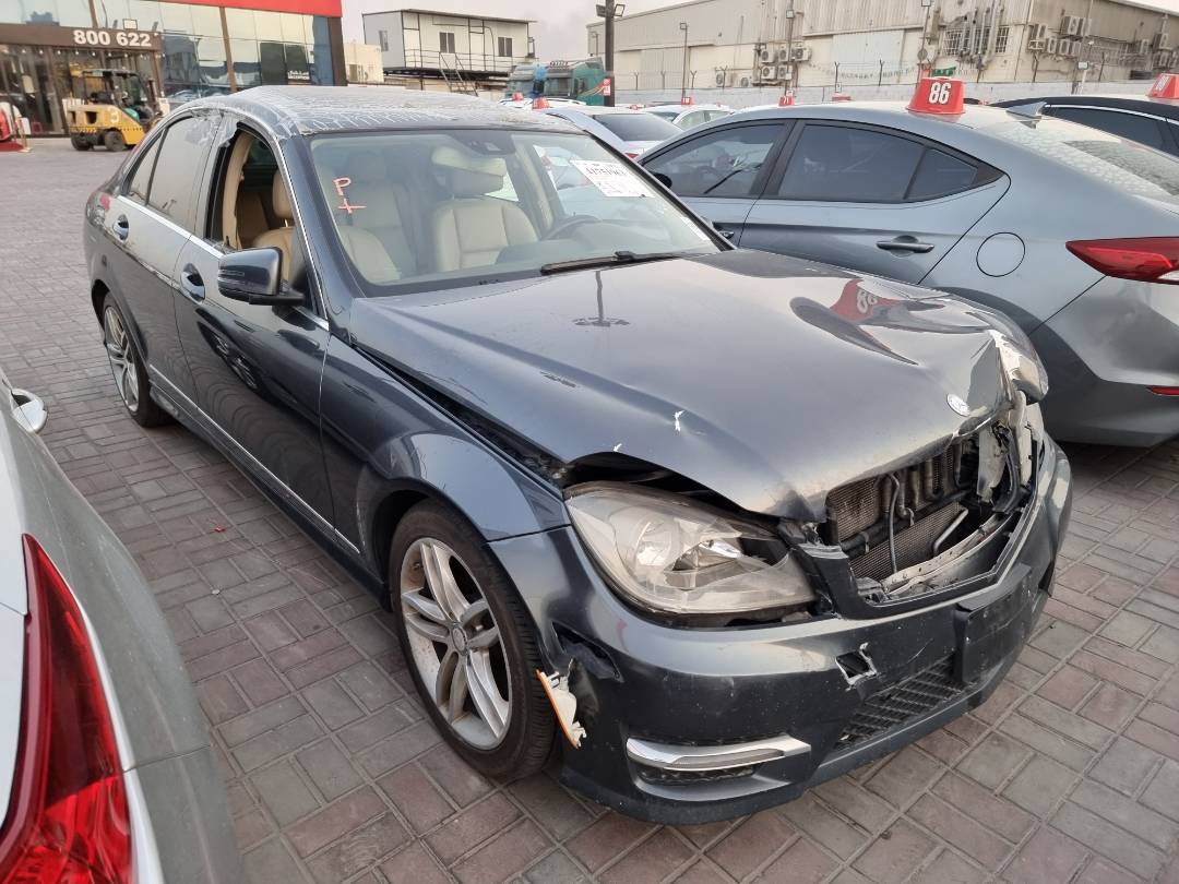 MERCEDES BENZ C300 2014 - Marhaba Auction Used Cars - Image 4